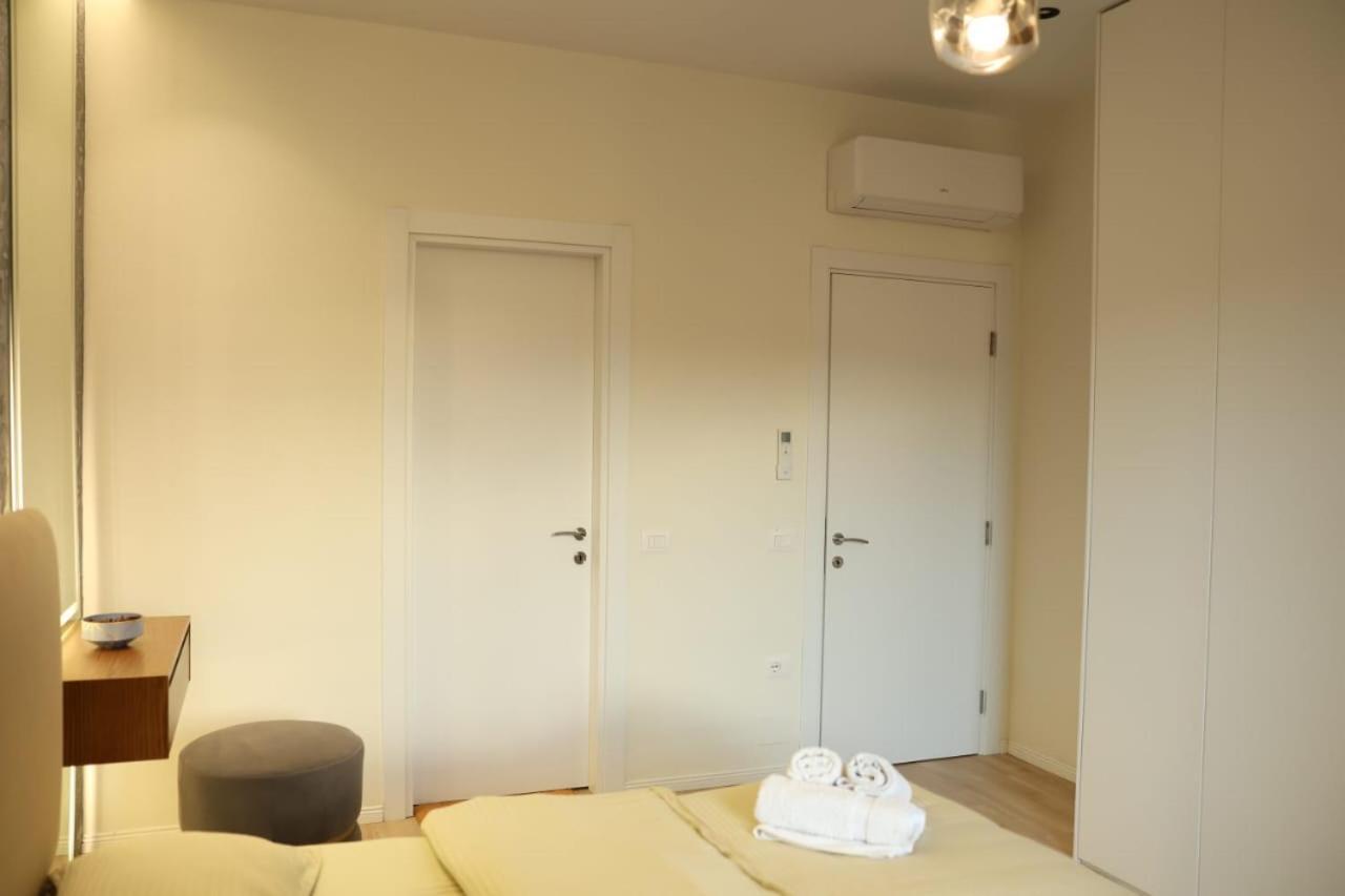 Main Luxury 1 * Тирана